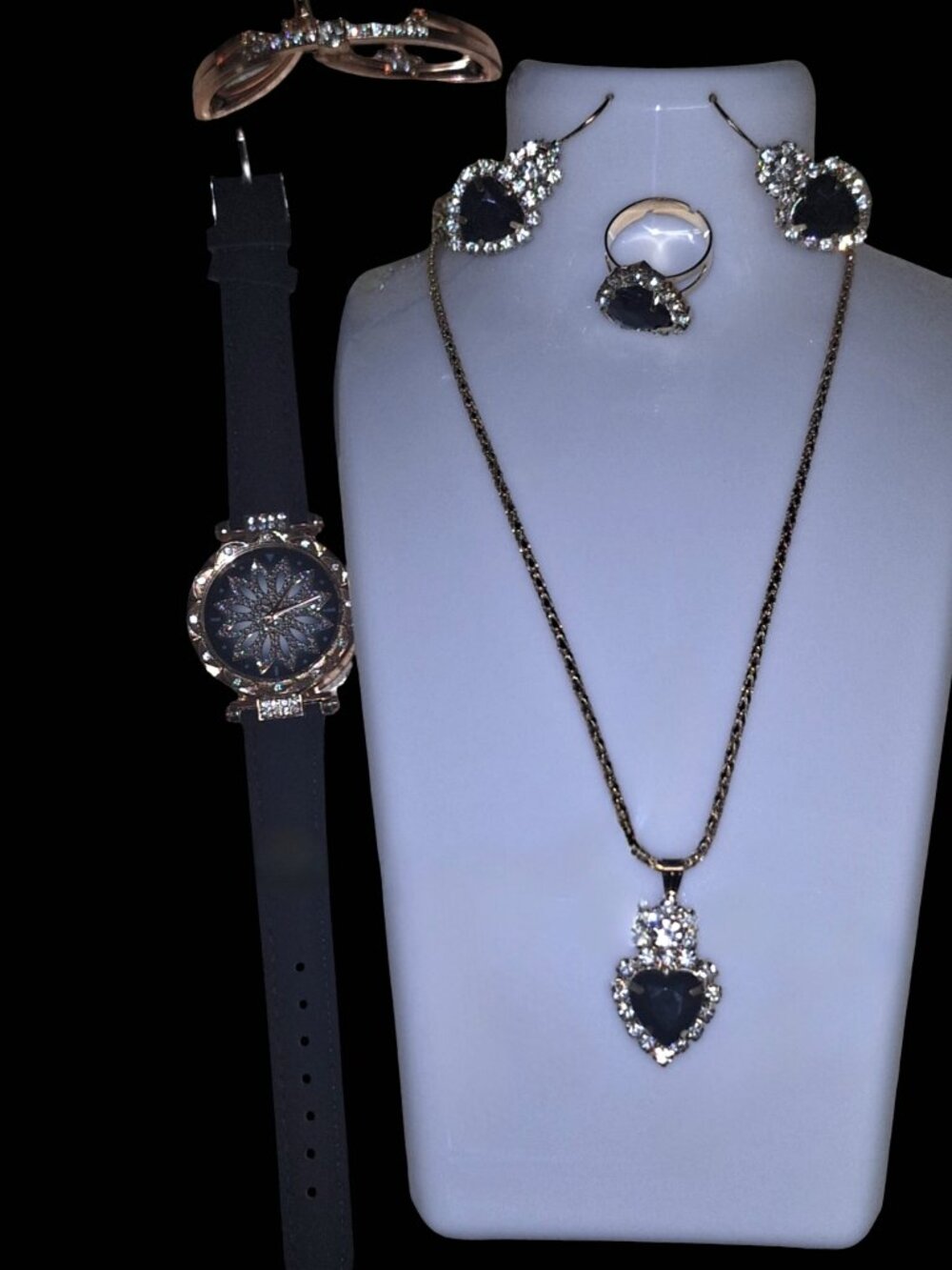 Elegant 5 Piece Jewelry Set.
